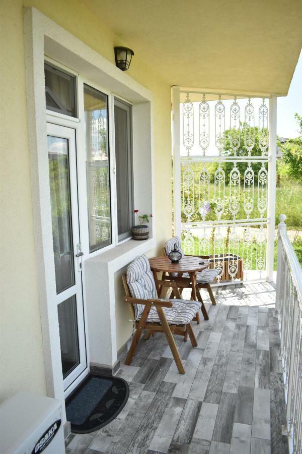 Синя Луна Hotel Lozenets Exterior foto